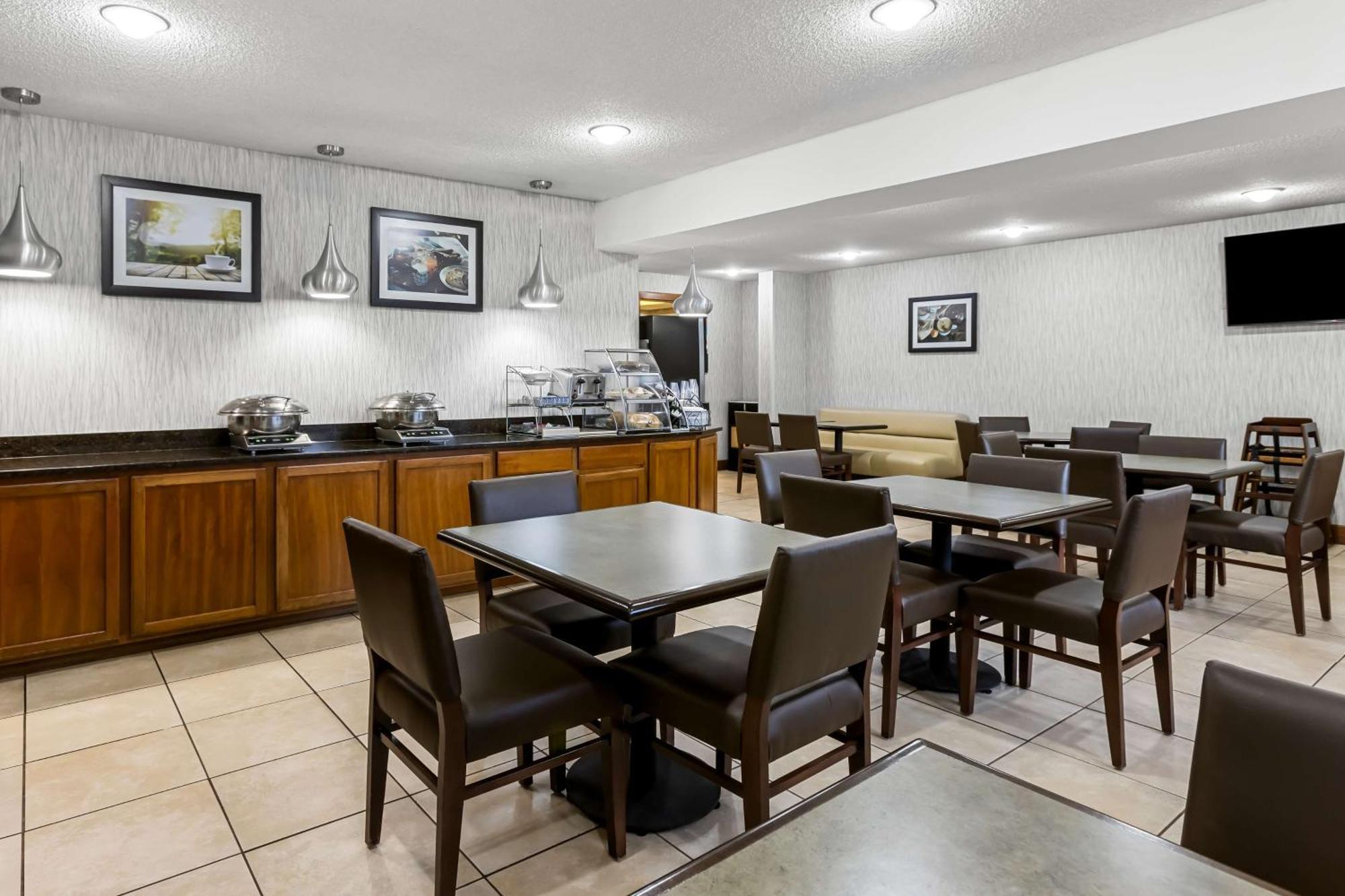 Best Western Гейлорд Екстериор снимка