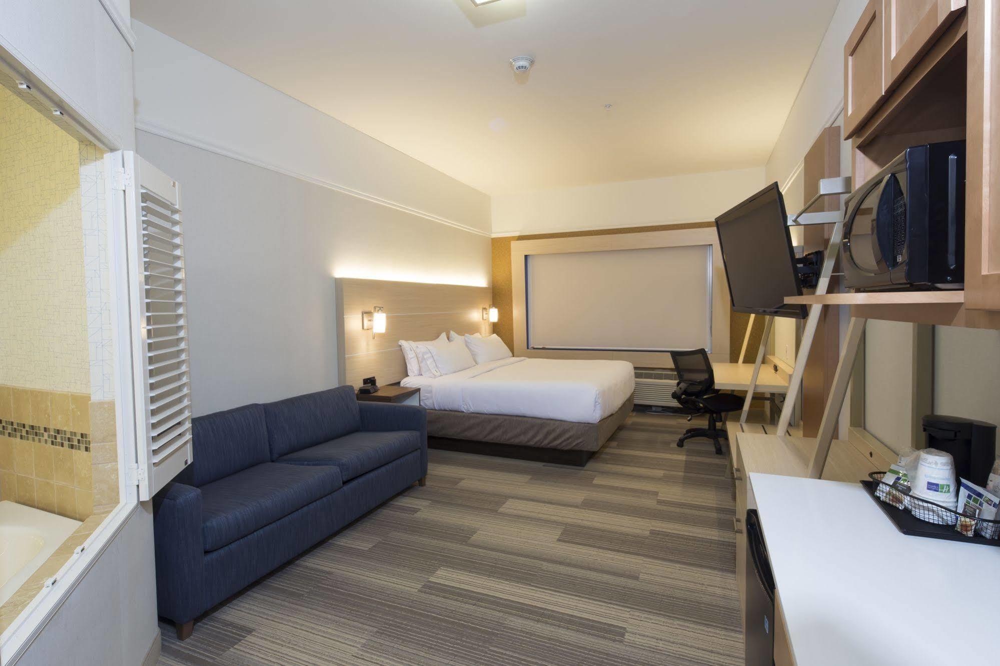 Best Western Гейлорд Екстериор снимка