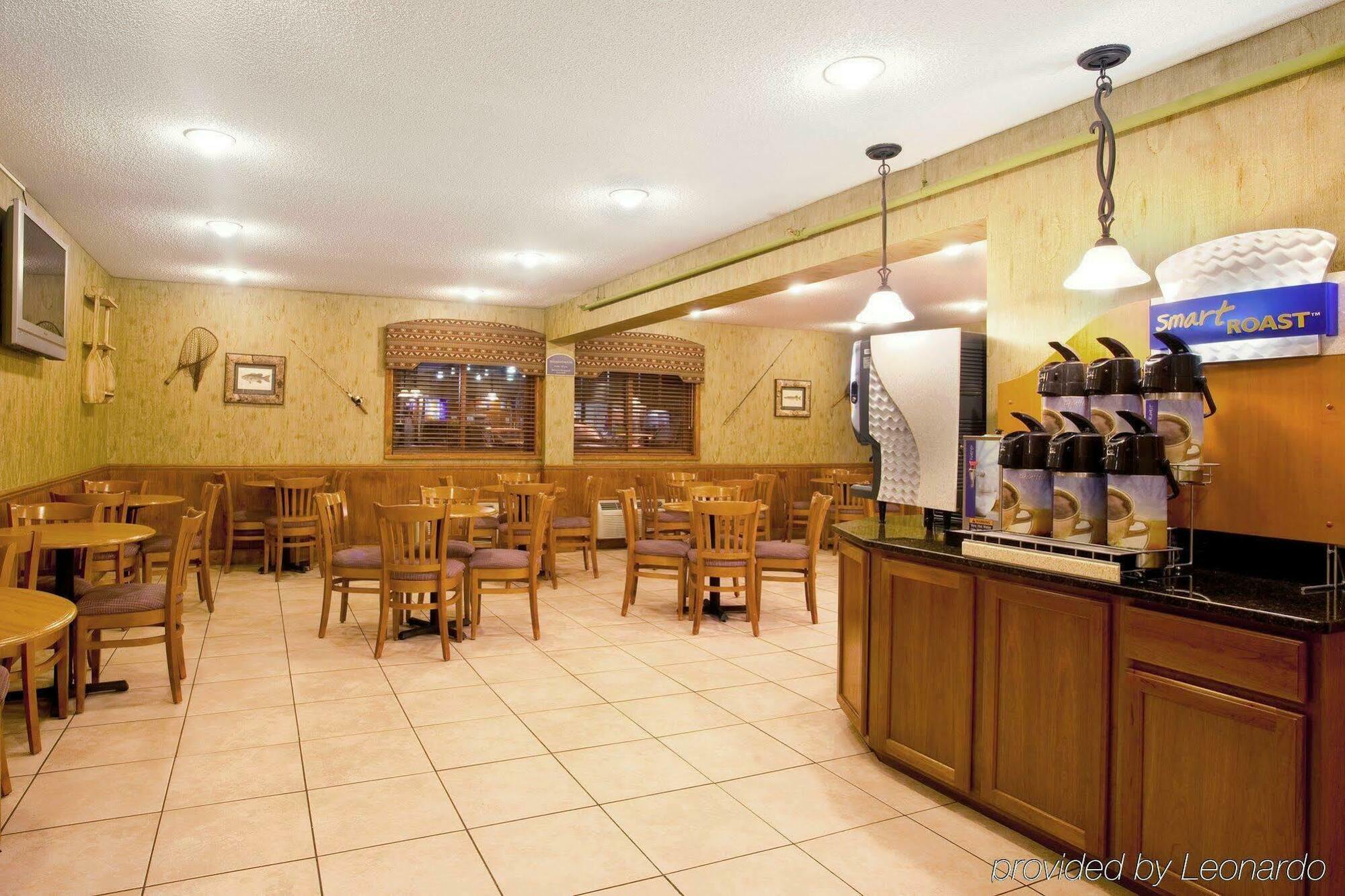 Best Western Гейлорд Екстериор снимка