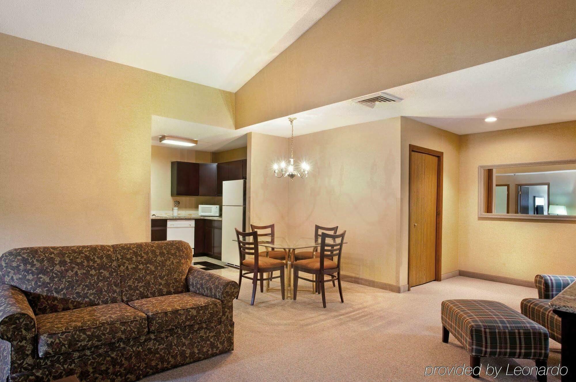 Best Western Гейлорд Екстериор снимка